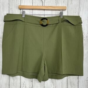 Vintage NYCC Green Stretch Belted Lightweight 5" Plus Size Khaki Chino Shorts